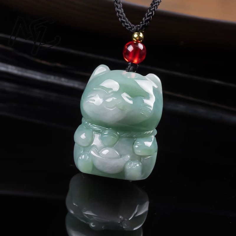 Natural Emerald Jade Lucky Cat - Women Fashion Designer 评论和价格