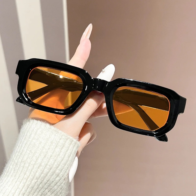 New Hot Selling Square Small F - Women'S Fashion Eyeglasses 评论和价格