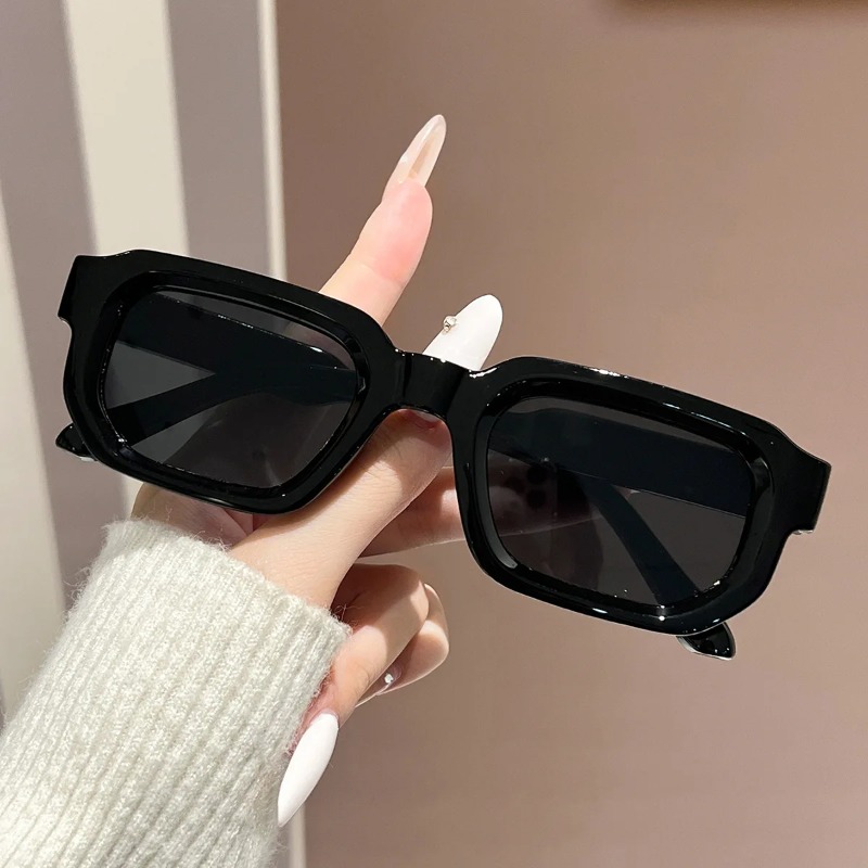 New Hot Selling Square Small F - Women'S Fashion Eyeglasses 评论和价格