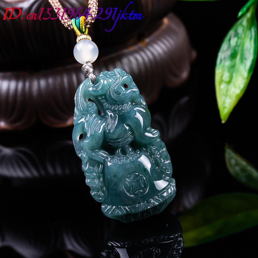 Burmese Jadeite Pixiu Pendant  - Women Fashion Designer 评论和价格