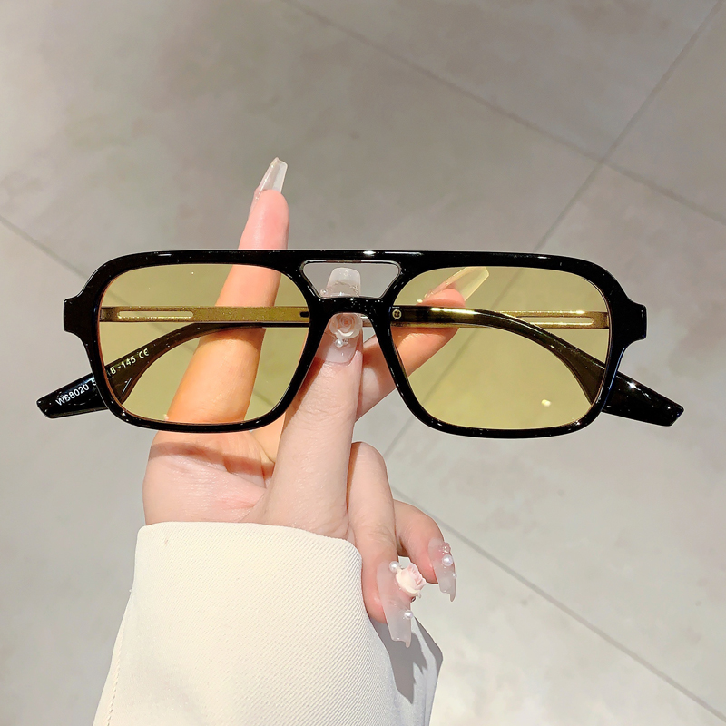 Trendy Women Double Beam Sungl - Women'S Fashion Eyewear 评论和价格